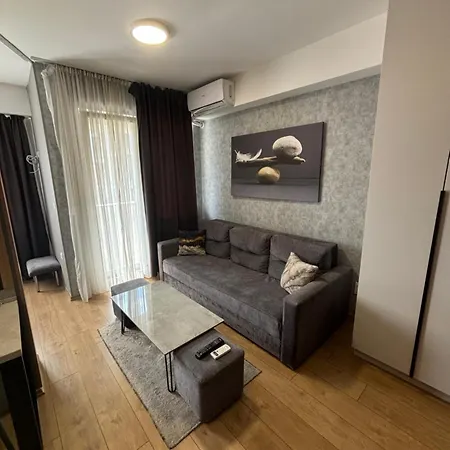 Luxury 2
